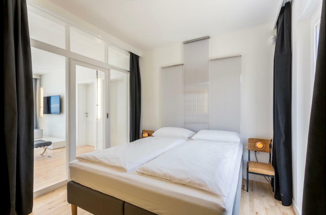 Villa Mila Kastela Kaštel Novi Esterno foto