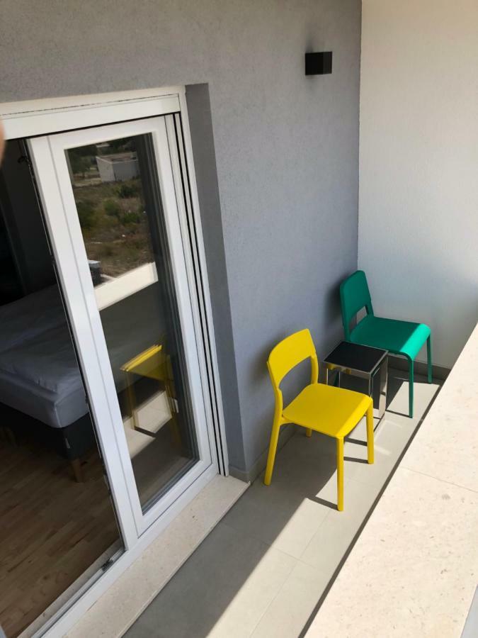 Villa Mila Kastela Kaštel Novi Esterno foto