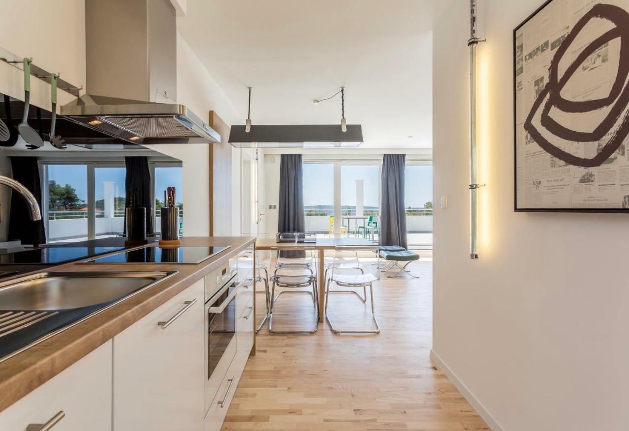 Villa Mila Kastela Kaštel Novi Esterno foto